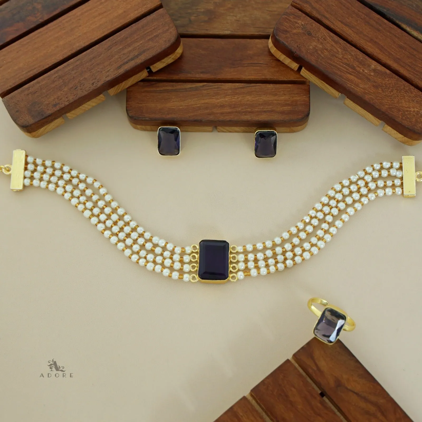 Elegant Pearl Choker Combo Set