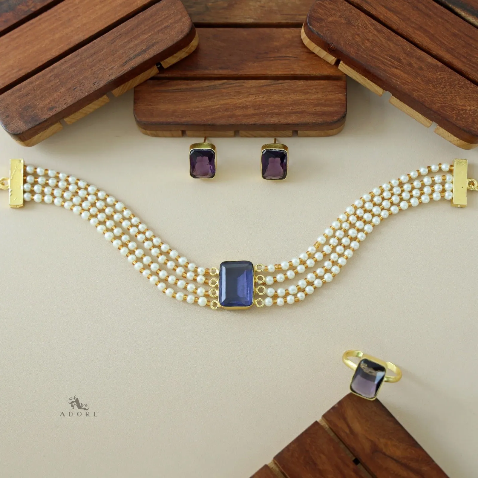 Elegant Pearl Choker Combo Set