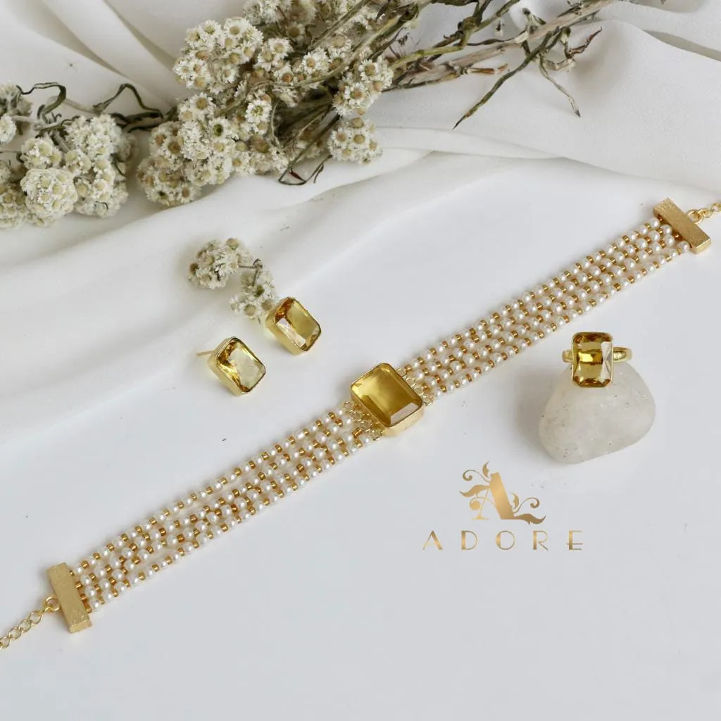 Elegant Pearl Choker Combo Set