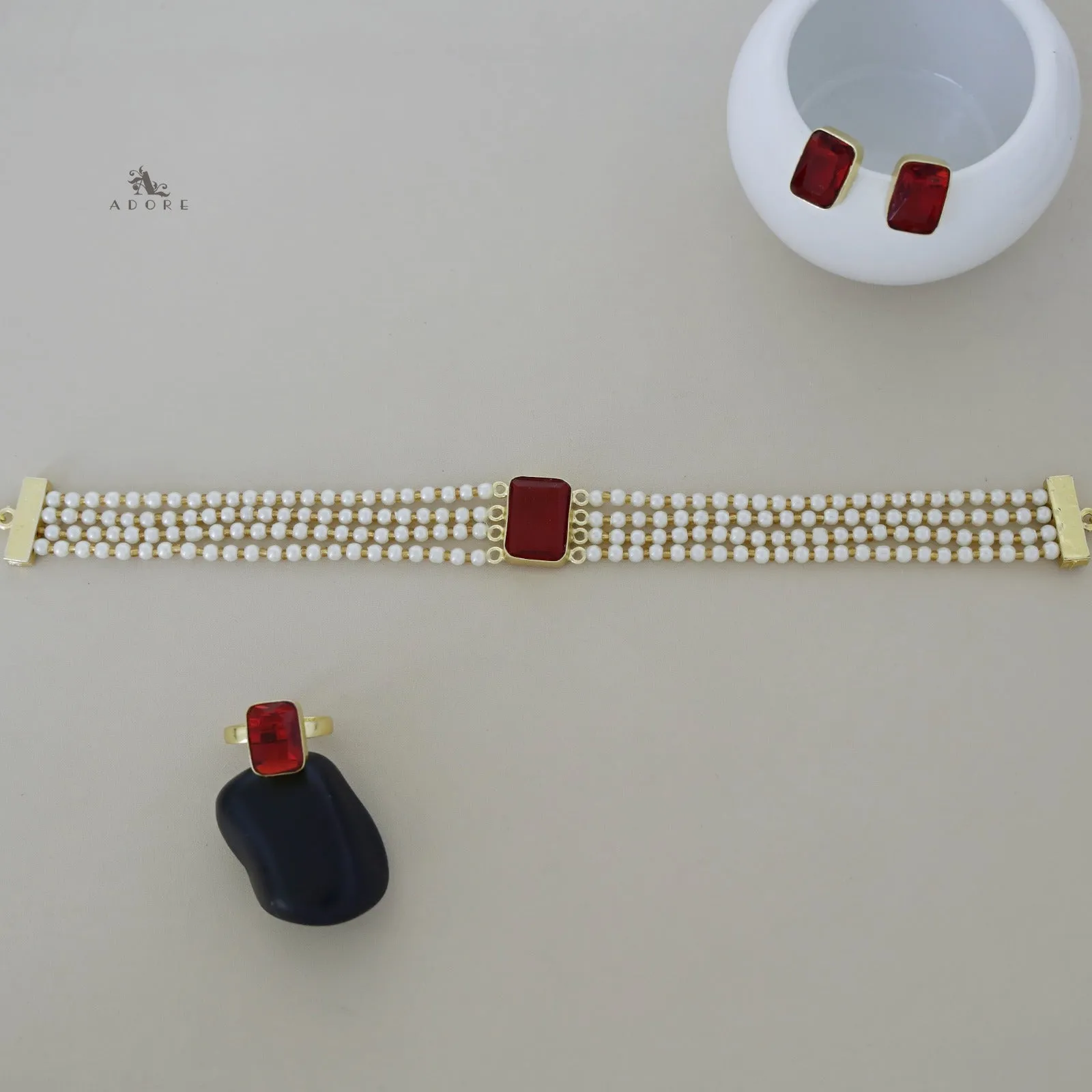 Elegant Pearl Choker Combo Set