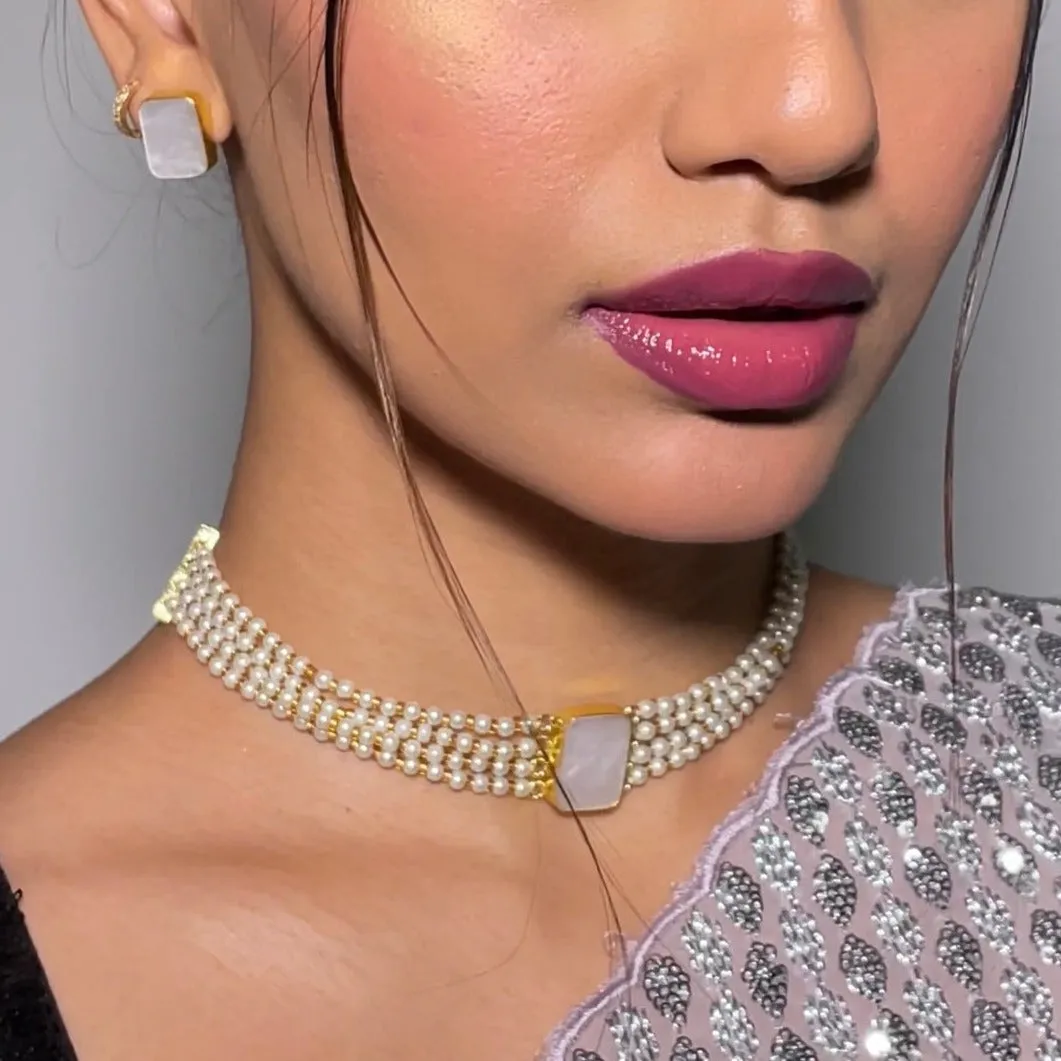 Elegant Pearl Choker Combo Set