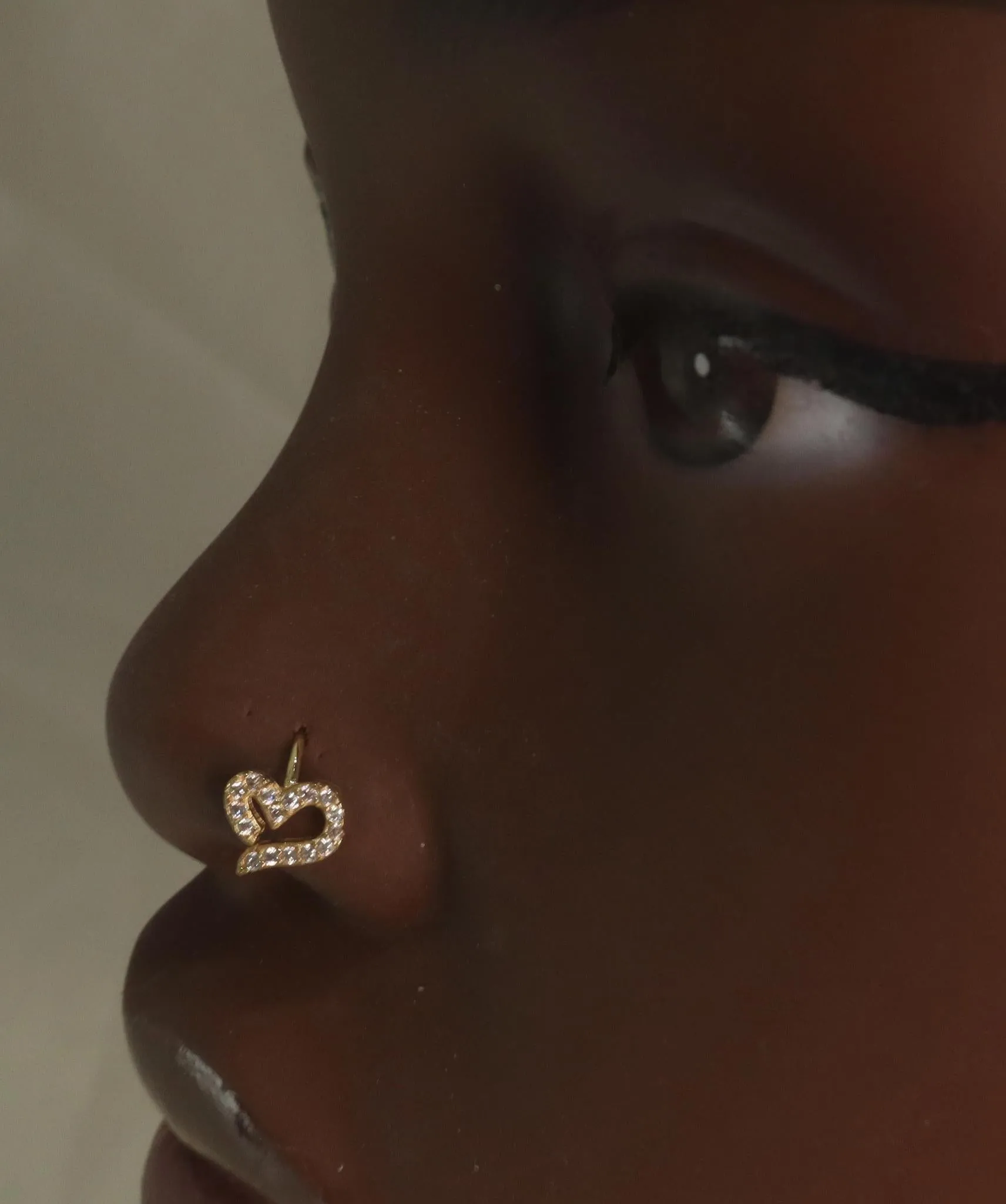 Rich Heart Nose Hoop Piercing