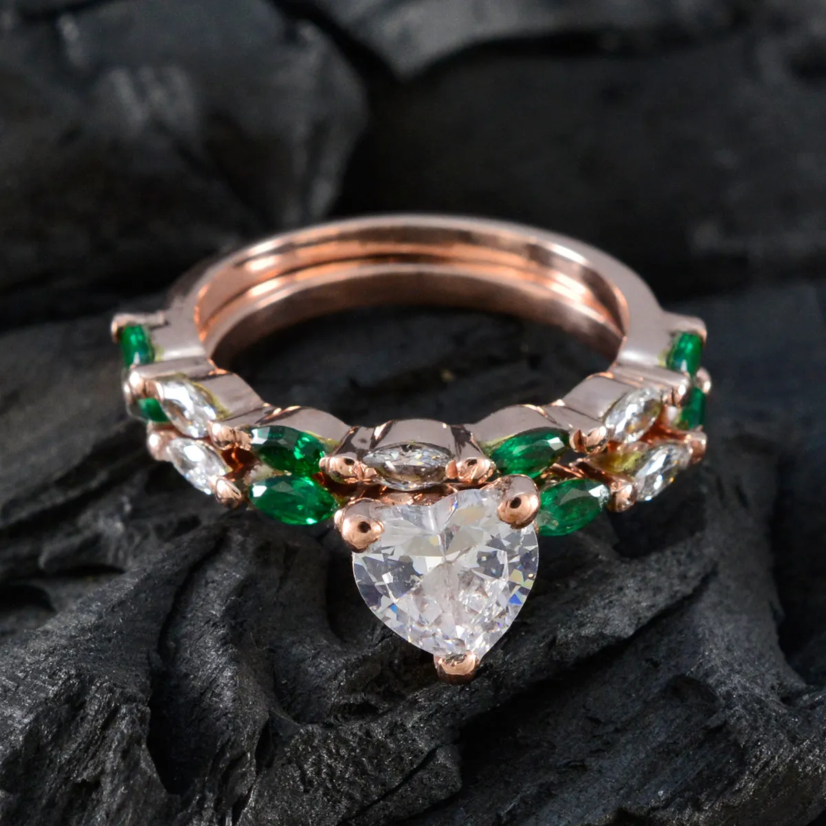 Riyo Charming Silver Ring With Rose Gold Plating Emerald CZ Stone Heart Shape Prong Setting Handamde Jewelry Engagement Ring
