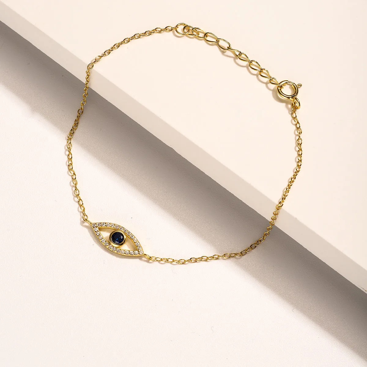 Sapphire Diamond Hollow Eye Chain Bracelet
