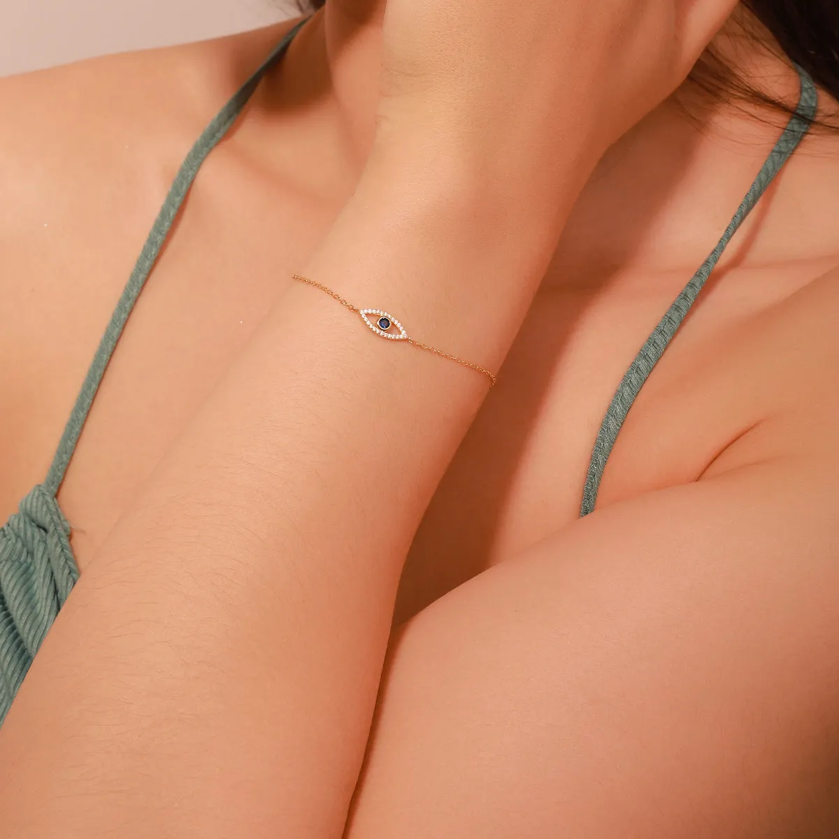 Sapphire Diamond Hollow Eye Chain Bracelet