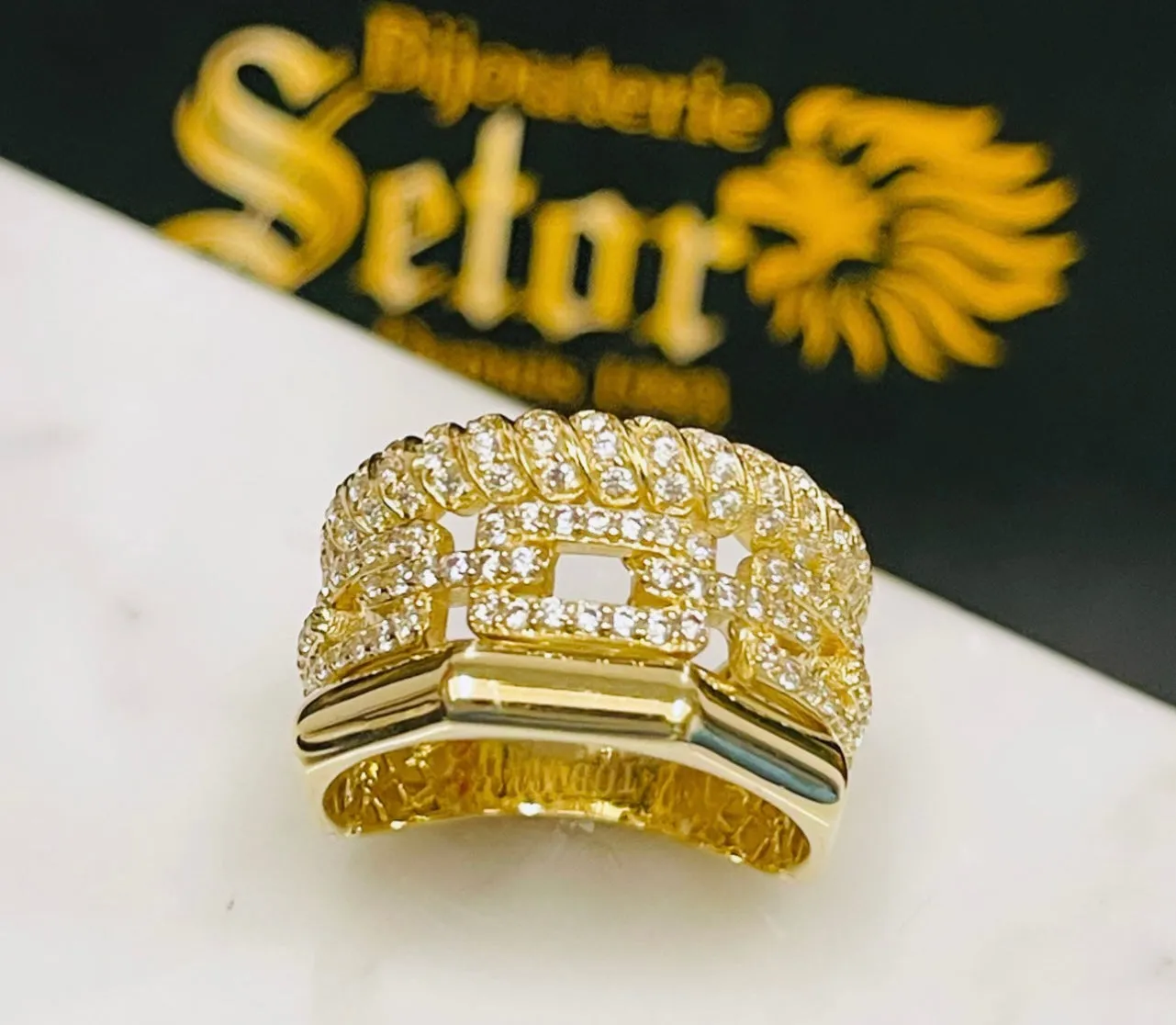 Stacked ring WR346