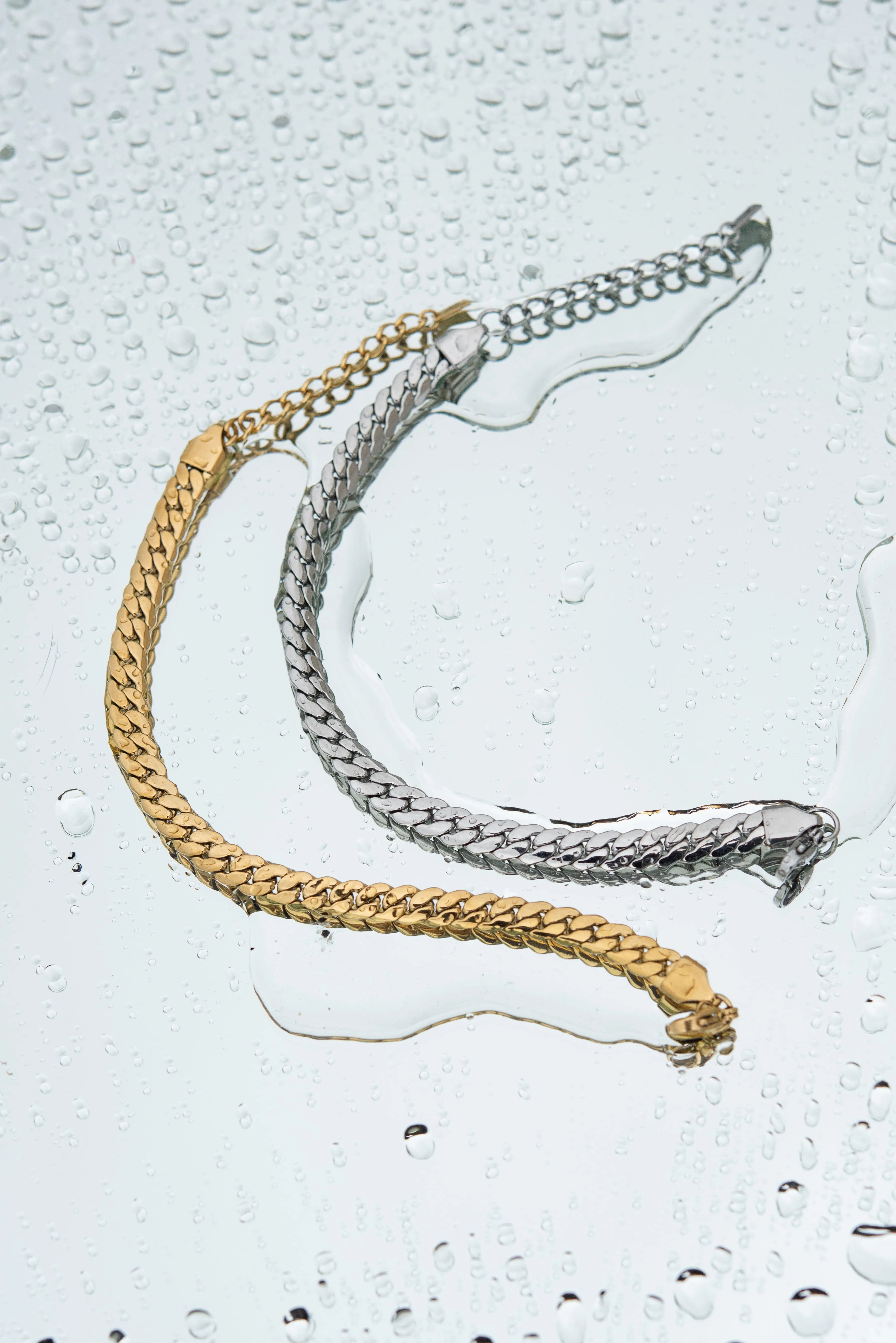 Stainless Steel Cuban Link Chain Bracelet - Gold